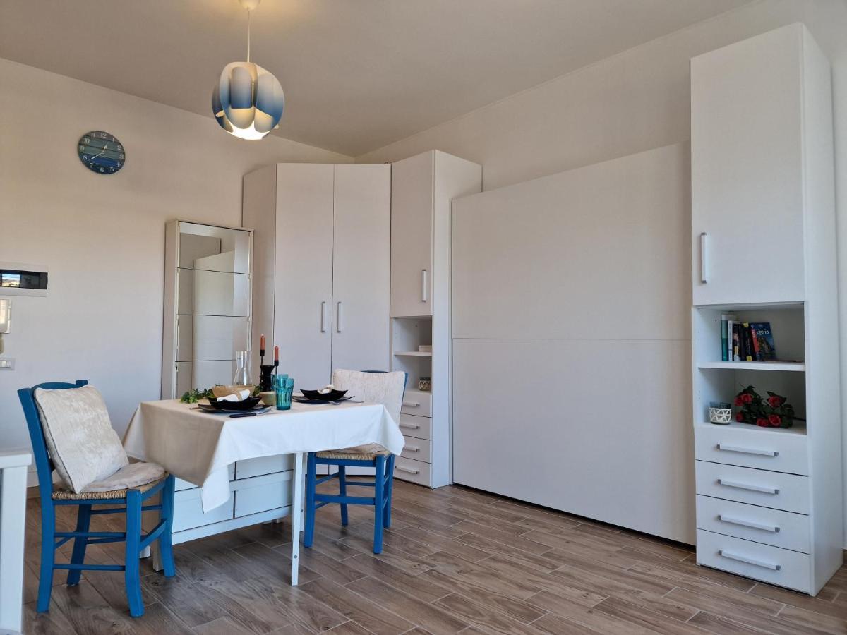 650 Metri Dal Mare - Wifi - Terrazzo - Piscina - A/C Lejlighed Pietra Ligure Eksteriør billede